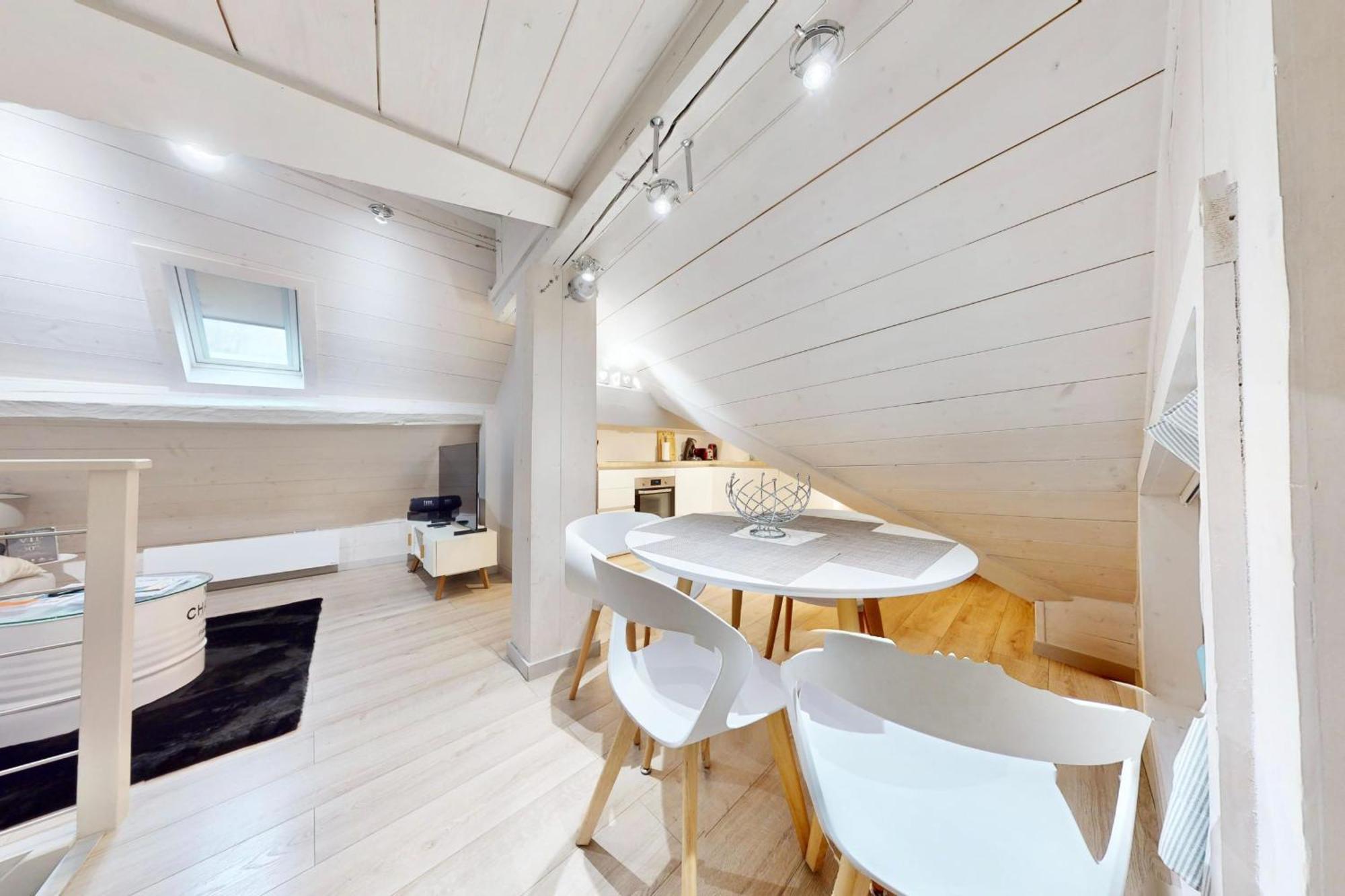 K2 Annecy Rent Lodge Duplex De Deux Chambres Doubles Entierement Renove Exterior photo